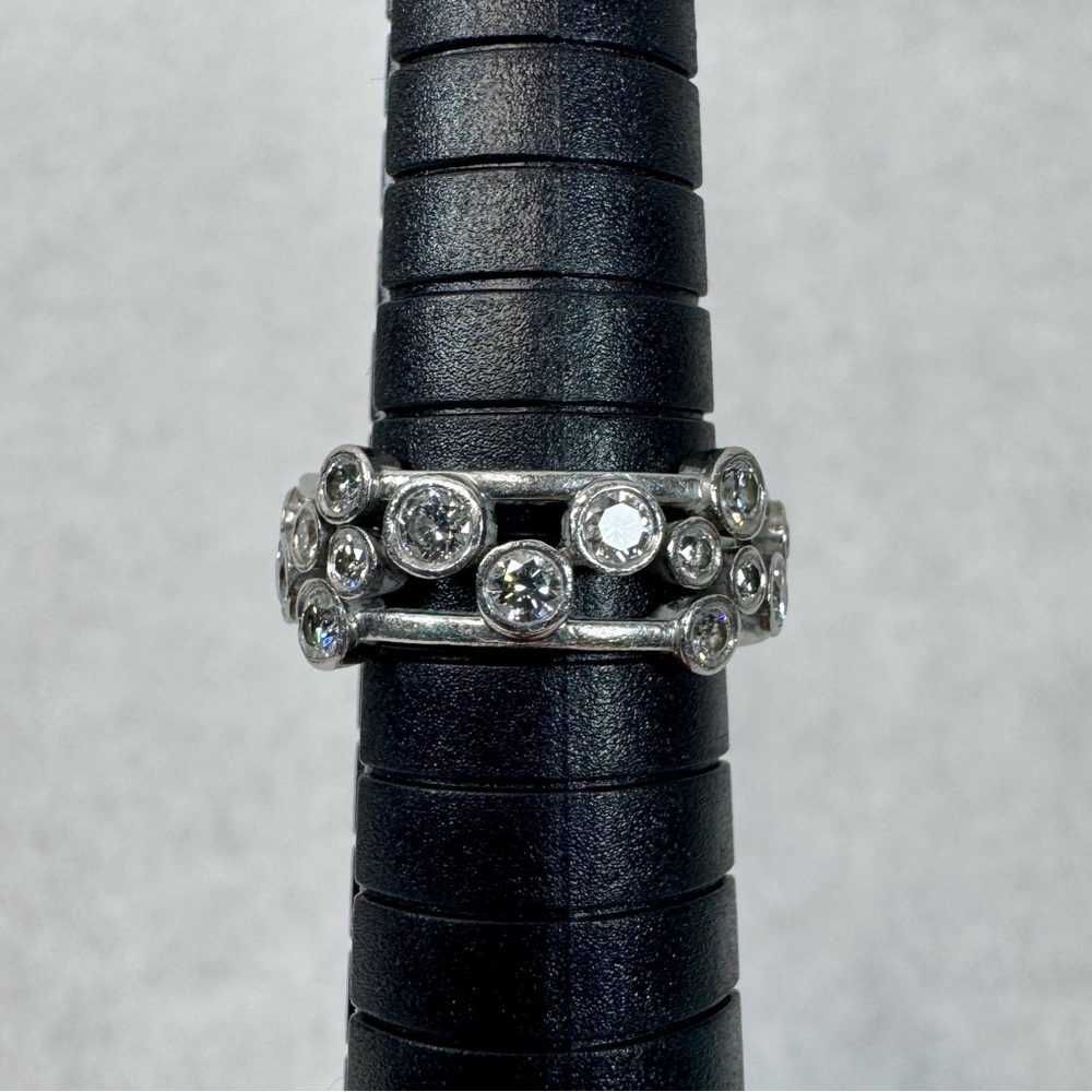 TIFFANY & CO Diamond Platinum Bubble Ring - Sz 6 - Picture 10 of 13